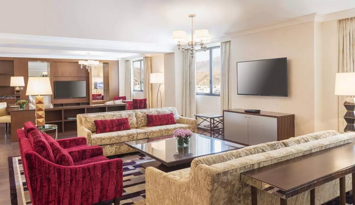 sheraton oman rooms (Copy).jpg